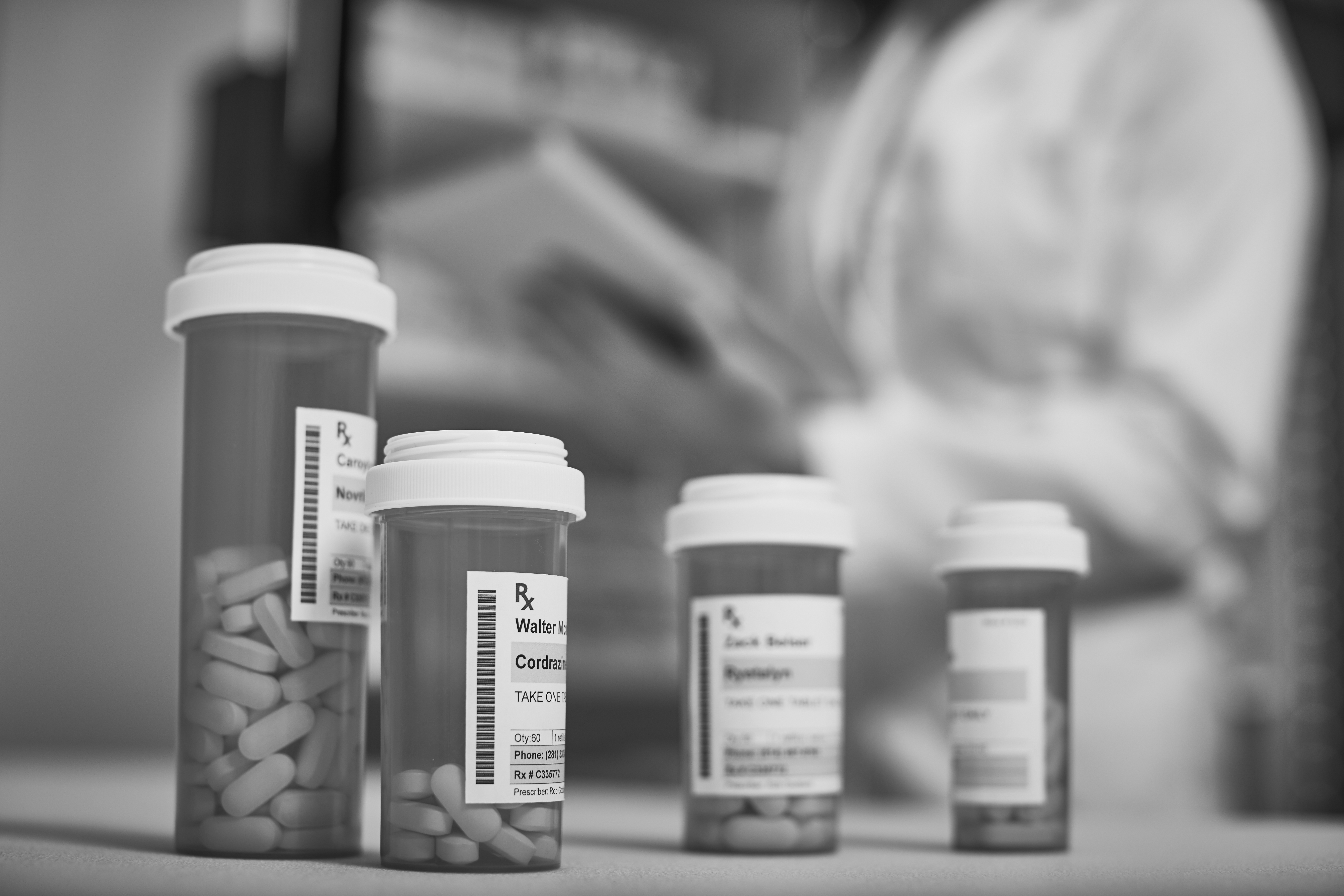 Oral Pill Bottles_Black and White